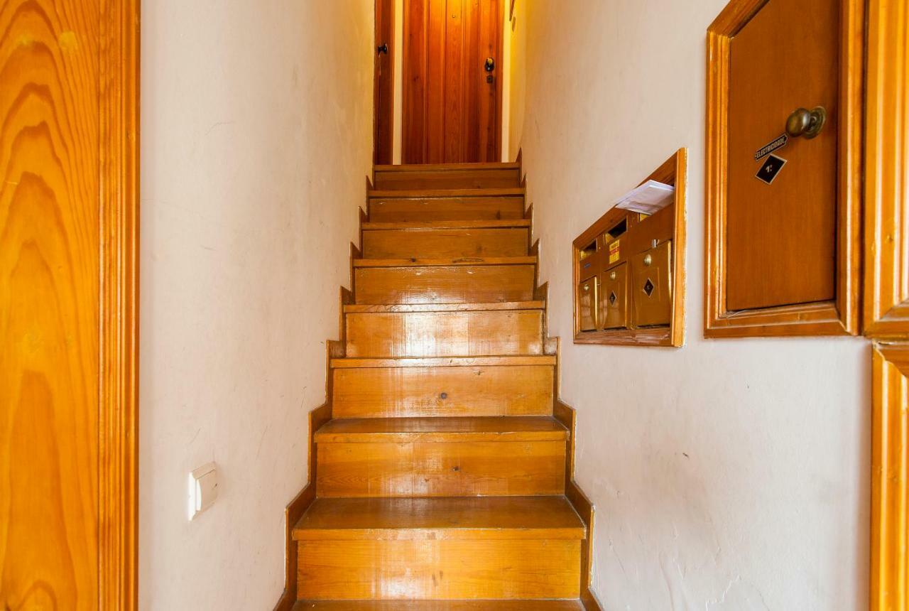 Joivy Charming Apt Near Fado Museum Lisboa Exterior foto
